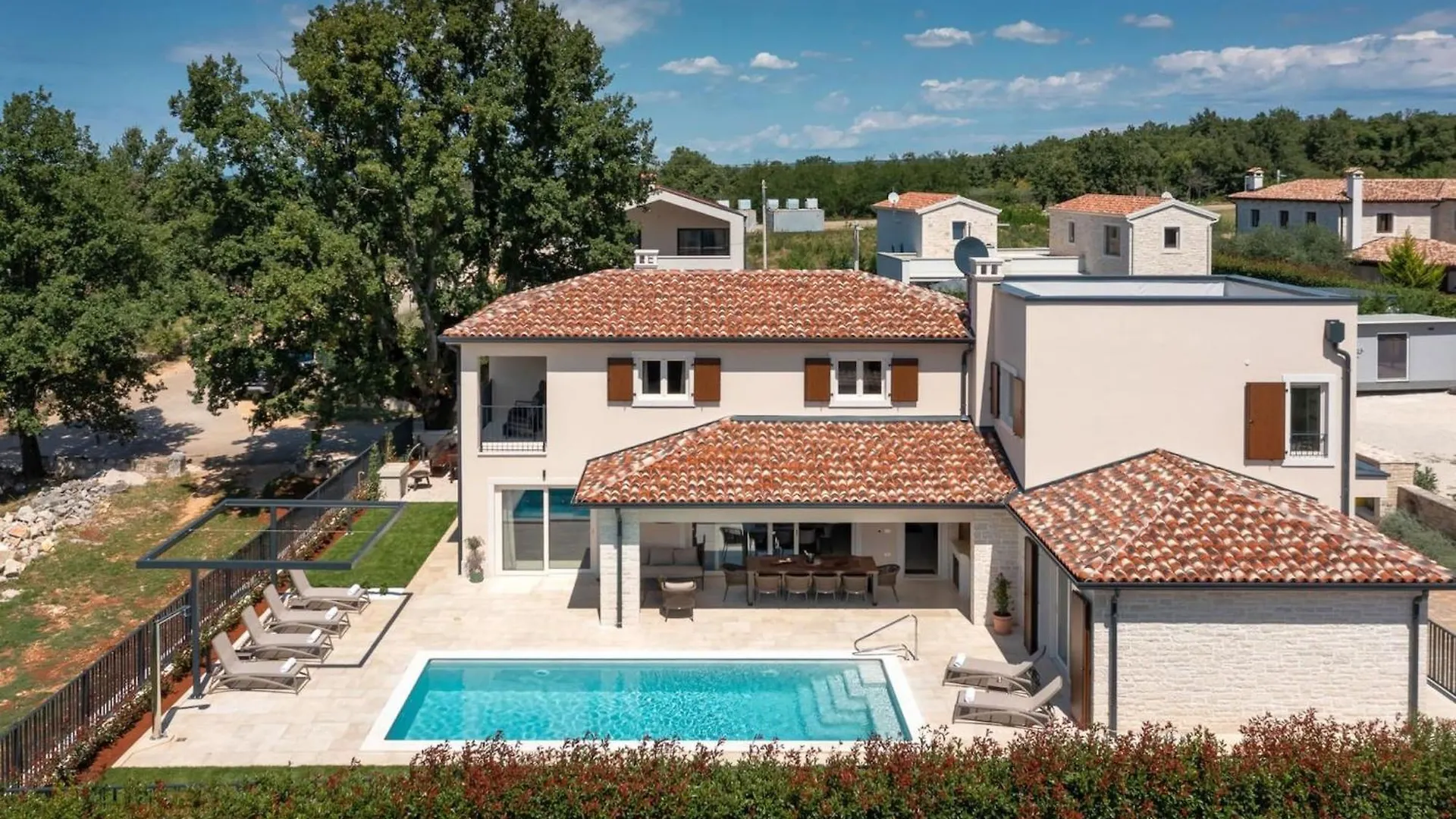 Modern Villa Blagdan With Pool In Porec Nova Vas
