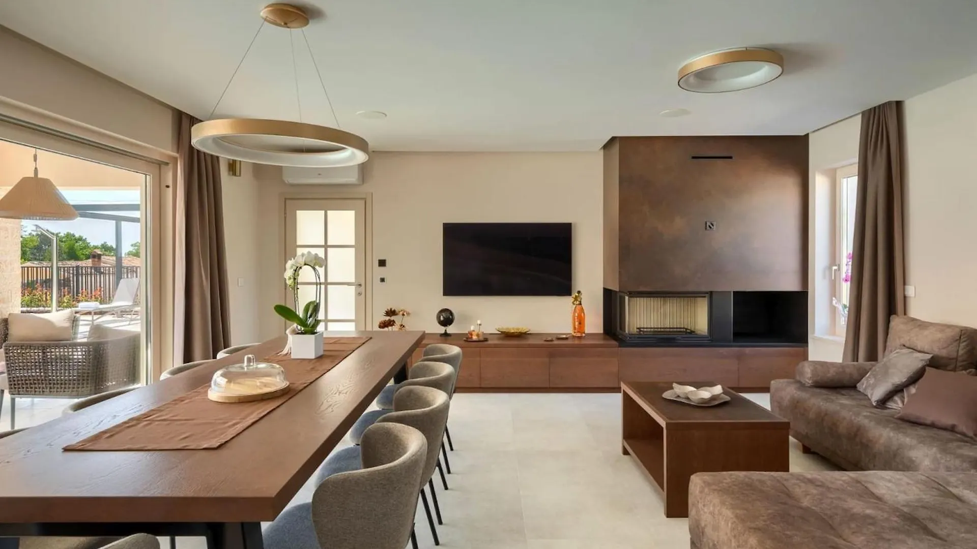 Modern Villa Blagdan With Pool In Porec Nova Vas